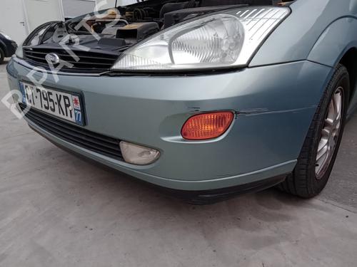Used Left front indicator FORD FOCUS I (DAW, DBW) 2.0 16V (131 hp) 27011733