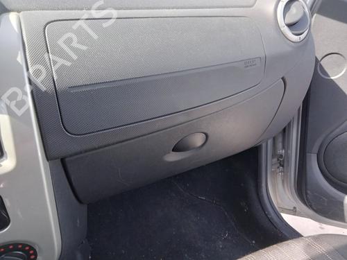 Handskerum DACIA LOGAN MCV (KS_) 1.5 dCi (KS04) (88 hp) 26985555