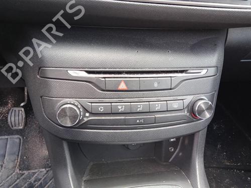 Climate control PEUGEOT 308 SW II (LC_, LJ_, LR_, LX_, L4_) 1.6 HDi / BlueHDi 115 (LCBHXM, LCBHXT) BP27014569I5