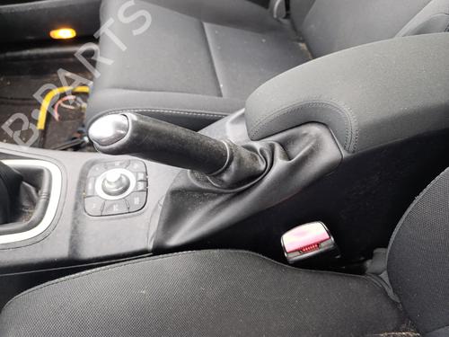 Used Hand brake Hand brake RENAULT MEGANE III Grandtour (KZ0/1) 1.5 dCi (KZ09, KZ0D, KZ1G, KZ29, KZ14, KZ1W, KZ10, KZ1F,... (110 hp) 40265090 40265090