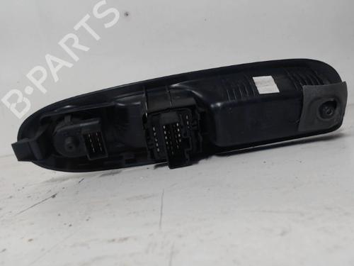 Used Left front window switch Left front window switch 32095619 32095619