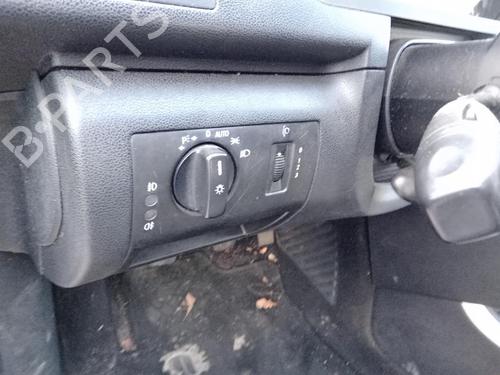 Used Headlight switch MERCEDES-BENZ A-CLASS (W169) A 180 CDI (169.007, 169.307) (109 hp) 26995740