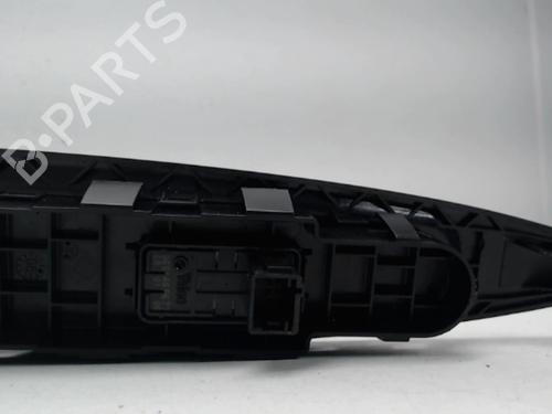 Used Right front window switch CITROËN C4 Coupe (LA_) 1.6 16V (109 hp) 27020394