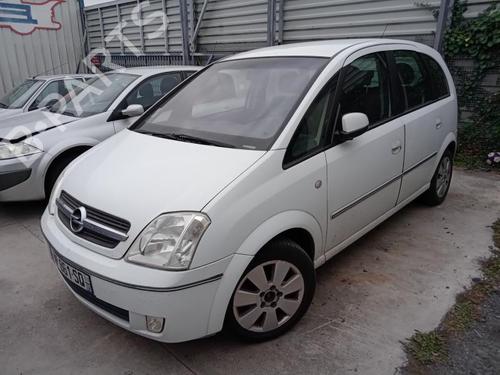 Right front fog light OPEL MERIVA A MPV (X03) 1.7 CDTI (E75) | BP26996529C31 
