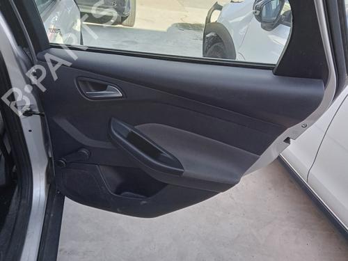 Used Rear right interior door handle FORD FOCUS III 1.6 TDCi (115 hp) 27001144