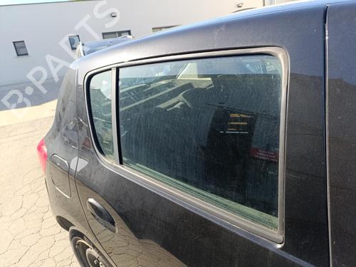 rear-right-door-window-dacia-sandero-ii-2012-40497811 main image