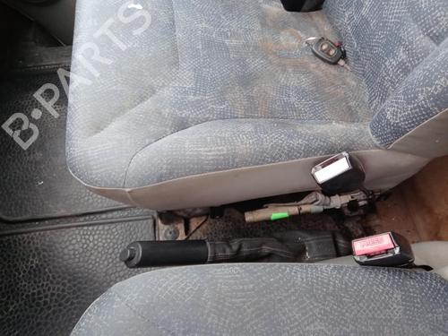 Used Hand brake NISSAN PRIMASTAR Van (X83) 1.9 dCi 80 (82 hp) 26995434