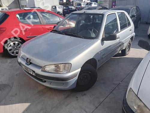 Used Left front fenders PEUGEOT 106 II (1A_, 1C_) 1.1 i (60 hp) 27520273