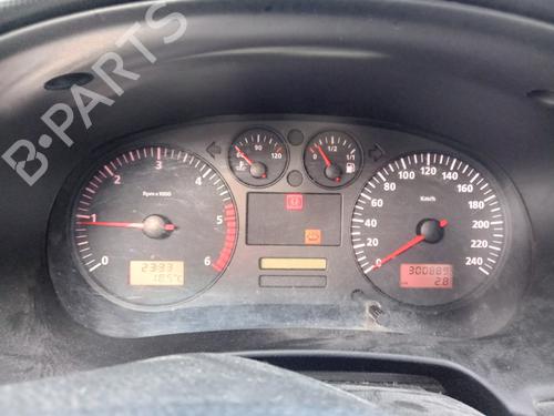 Cockpit SEAT TOLEDO II (1M2) 1.9 TDI (90 hp) 30351881