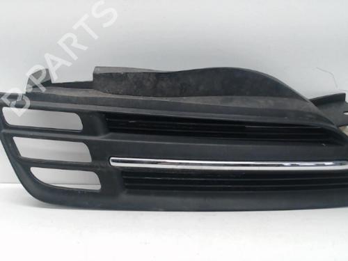 Used Grille NISSAN MICRA III (K12) 1.2 16V (80 hp) 26983503