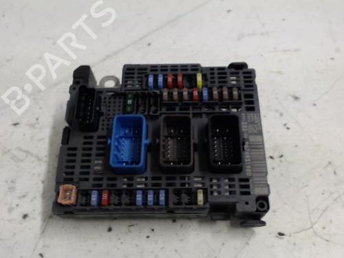 Used Fuse box PEUGEOT 508 I (8D_) 1.6 HDi (112 hp) 30564077