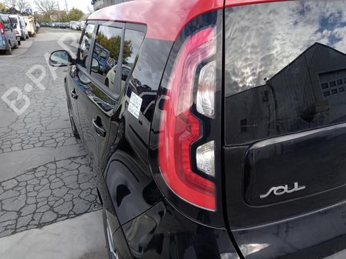 Farolim esquerdo KIA SOUL II (PS) EV Electric (110 hp) 31654527