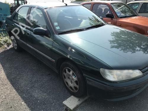 Left taillight PEUGEOT 406 (8B) 1.9 D | BP26999800C34 