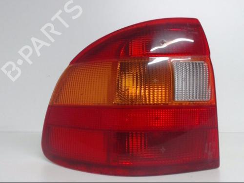 Used Left taillight OPEL ASTRA F Hatchback (T92) 1.7 TDS (F08, M08, F68, M68) (82 hp) 27004886