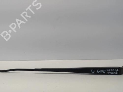 Used Front windshield wiper arm CITROËN XSARA PICASSO (N68) 1.6 HDi (90 hp) 26983792