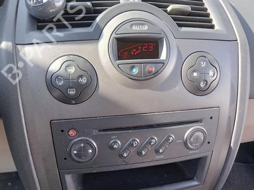 Used Climate control RENAULT MEGANE II (BM0/1_, CM0/1_) 1.5 dCi (BM1E, CM1E) (106 hp) 27008961