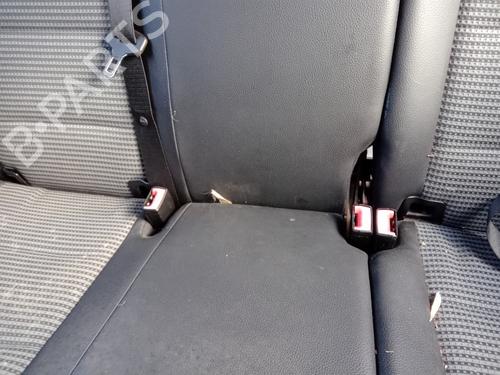 Used Seat buckle MERCEDES-BENZ A-CLASS (W169) A 180 CDI (169.007, 169.307) (109 hp) 27008805