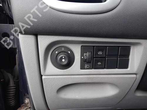 Comando retrovisori CITROËN XSARA PICASSO (N68) 1.6 HDi (90 hp) 31330463