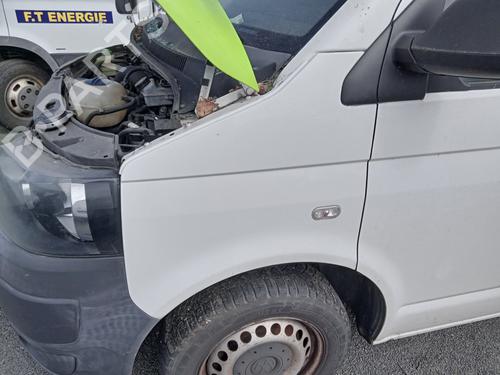 Used Left front fenders VW TRANSPORTER T5 Van (7HA, 7HH, 7EA, 7EH) 2.0 TDI (140 hp) 27000008