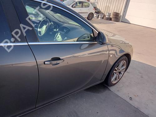 Used Right front door OPEL INSIGNIA A Sports Tourer (G09) 2.0 CDTI (35) (110 hp) 27157024