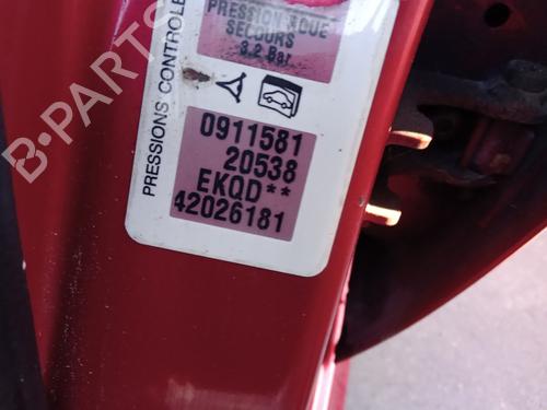 Used Front bumper Front bumper PEUGEOT 206 Hatchback (2A/C) 1.1 i (60 hp) 33053573 33053573