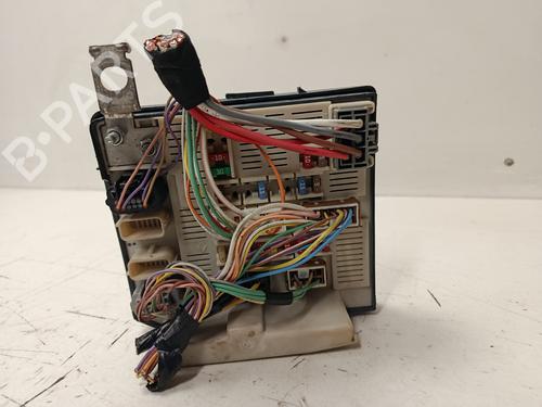 Used Fuse box Fuse box RENAULT MEGANE II Estate (KM0/1_) [2003-2012] 33870019 33870019
