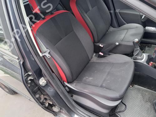 Used Front right seatbelt Front right seatbelt RENAULT CLIO III (BR0/1, CR0/1) 1.2 16V (BR0P, CR0P) (101 hp) 33991724 33991724