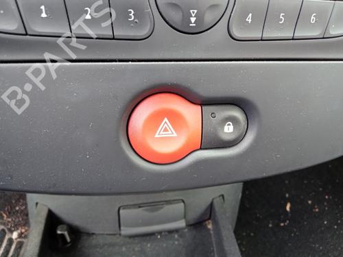 Used Warning switch Warning switch RENAULT CLIO III (BR0/1, CR0/1) 1.5 dCi (C/BR0G, C/BR1G) (68 hp) 33218521 33218521