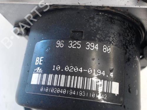 ABS pump PEUGEOT 206 CC (2D) 1.6 16V (2DNFUF, 2DNFUR) | BP27015913M43 