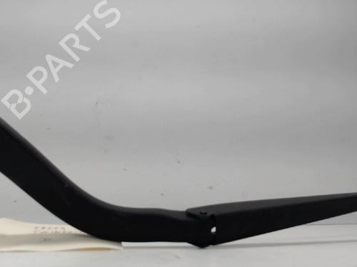 Used Front windshield wiper arm RENAULT TWINGO III (BCM_, BCA_) 0.9 TCe 90 (BCM9, BCM2) (90 hp) 26999798
