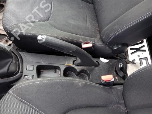 Used Seat buckle RENAULT CLIO IV (BH_) 1.5 dCi 75 (75 hp) 28809658