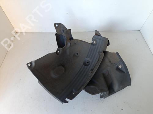 wheel-arch-renault-megane-iii-hatchback-bz01_-b3_-2008-38955226 main image