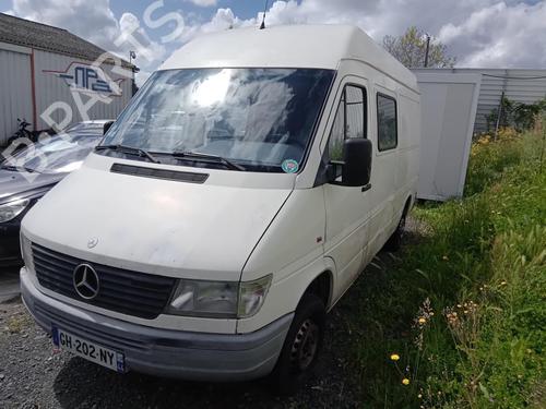 Front wiper motor MERCEDES-BENZ SPRINTER 3-t Van (B903) 308 D 2.3 (903.361, 903.362, 903.363) | BP27025215M29 