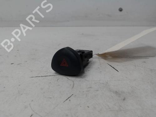 Used Warning switch Warning switch RENAULT CLIO II (BB_, CB_) 1.2 16V (BB05, BB0W, BB11, BB27, BB2T, BB2U, BB2V, CB05,... (75 hp) 33218474 33218474