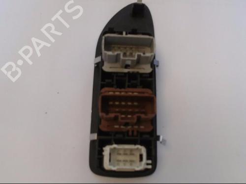 Used Left front window switch RENAULT LAGUNA II (BG0/1_) 1.9 dCi (107 hp) 26984018