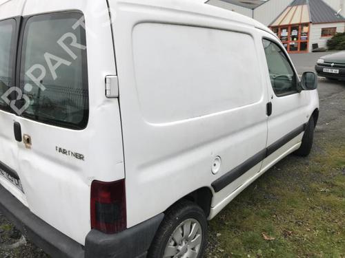 Front right lock PEUGEOT PARTNER Box Body/MPV (5_, G_) 1.9 D | BP26983345C97