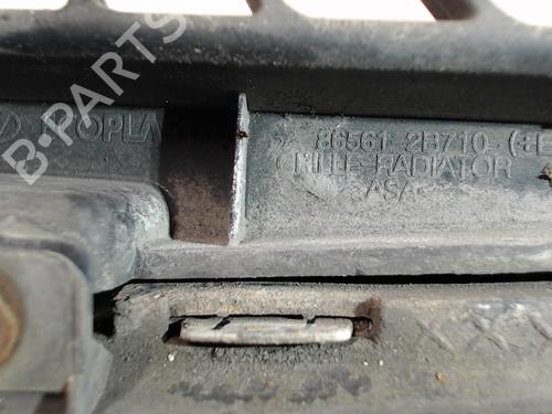 Grille HYUNDAI SANTA FÉ II (CM) 2.2 CRDi 4x4 | BP27023360C40 