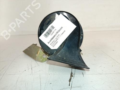 Used Horn Horn RENAULT CLIO II (BB_, CB_) 1.2 16V (BB05, BB0W, BB11, BB27, BB2T, BB2U, BB2V, CB05,... (75 hp) 33218465 33218465