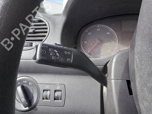 Used Switch VW CADDY III Box Body/MPV (2KA, 2KH, 2CA, 2CH) 1.9 TDI (105 hp) 26982811