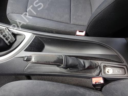 Used Seat buckle BMW 1 (E87) 118 d (143 hp) 27017797