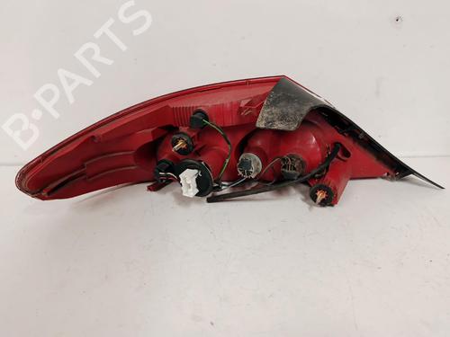 right-taillight-peugeot-407-coupe-6c_-2005-34525664 main image