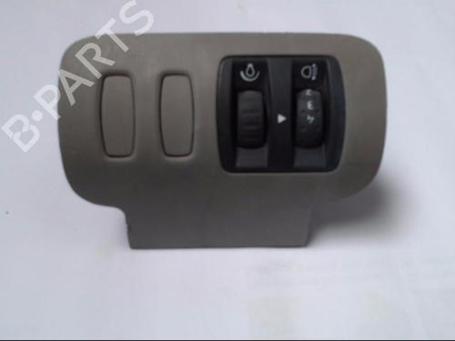 Used Switch RENAULT SCÉNIC II (JM0/1_) 1.6 (JM0C, JM0J, JM1B) (113 hp) 26984035