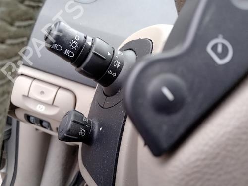 Switch RENAULT GRAND SCÉNIC II (JM0/1_) 1.9 dCi (JM14) 7701060397