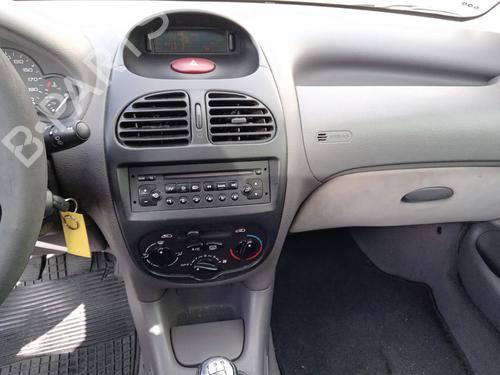 Used Radio PEUGEOT 206 Hatchback (2A/C) 2.0 HDI 90 (90 hp) 27006596