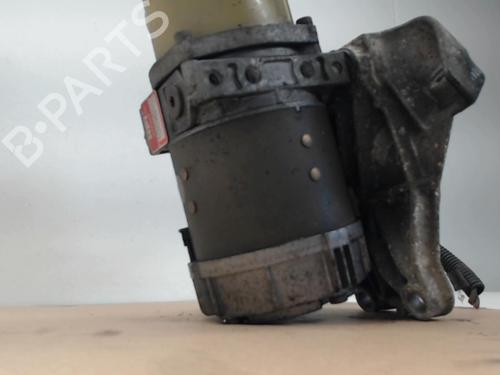 Used Steering pump RENAULT CLIO I (B/C57_, 5/357_) 1.9 D (B/C/S576, B/C/S57L) (64 hp) 27019886