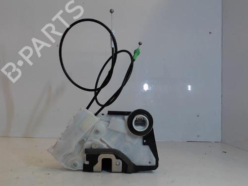 Used Front right lock TOYOTA YARIS (_P13_) 1.5 Hybrid (NHP130_, NHP130) (101 hp) 26996253