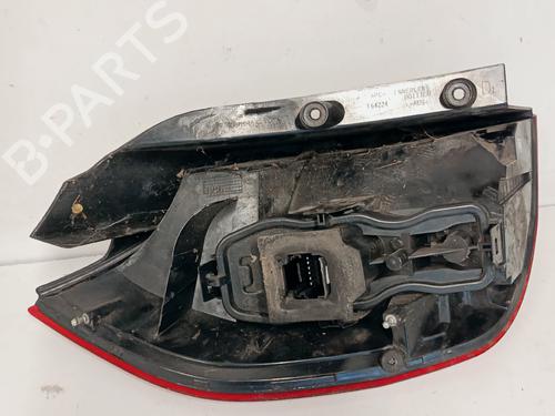 right-taillight-renault-scenic-ii-jm01_-2003-2004-2005-2006-2007-2008-2009-2010-35782610 main image