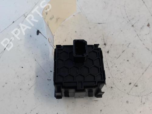headlight-switch-renault-clio-iv-bh_-2012-2013-2014-2015-2016-2017-2018-2019-2020-2021-27012728 main image