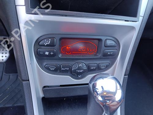 Used Climate control Climate control 38924442 38924442