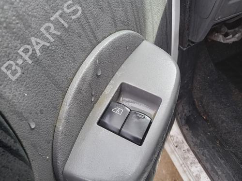 Used Left front window switch NISSAN NV200 Van 1.5 dCi 85 (M20, M20N, M20M) (86 hp) 26989796